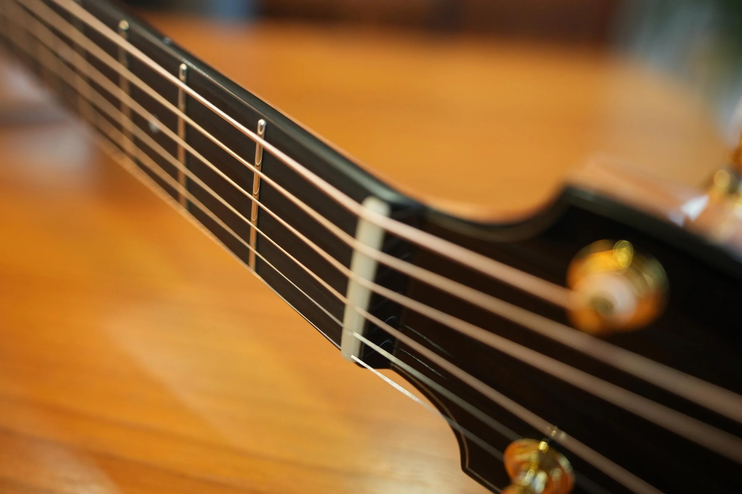 Natasha R4 Akustikgitarre 40" Raindrop vollmassiv