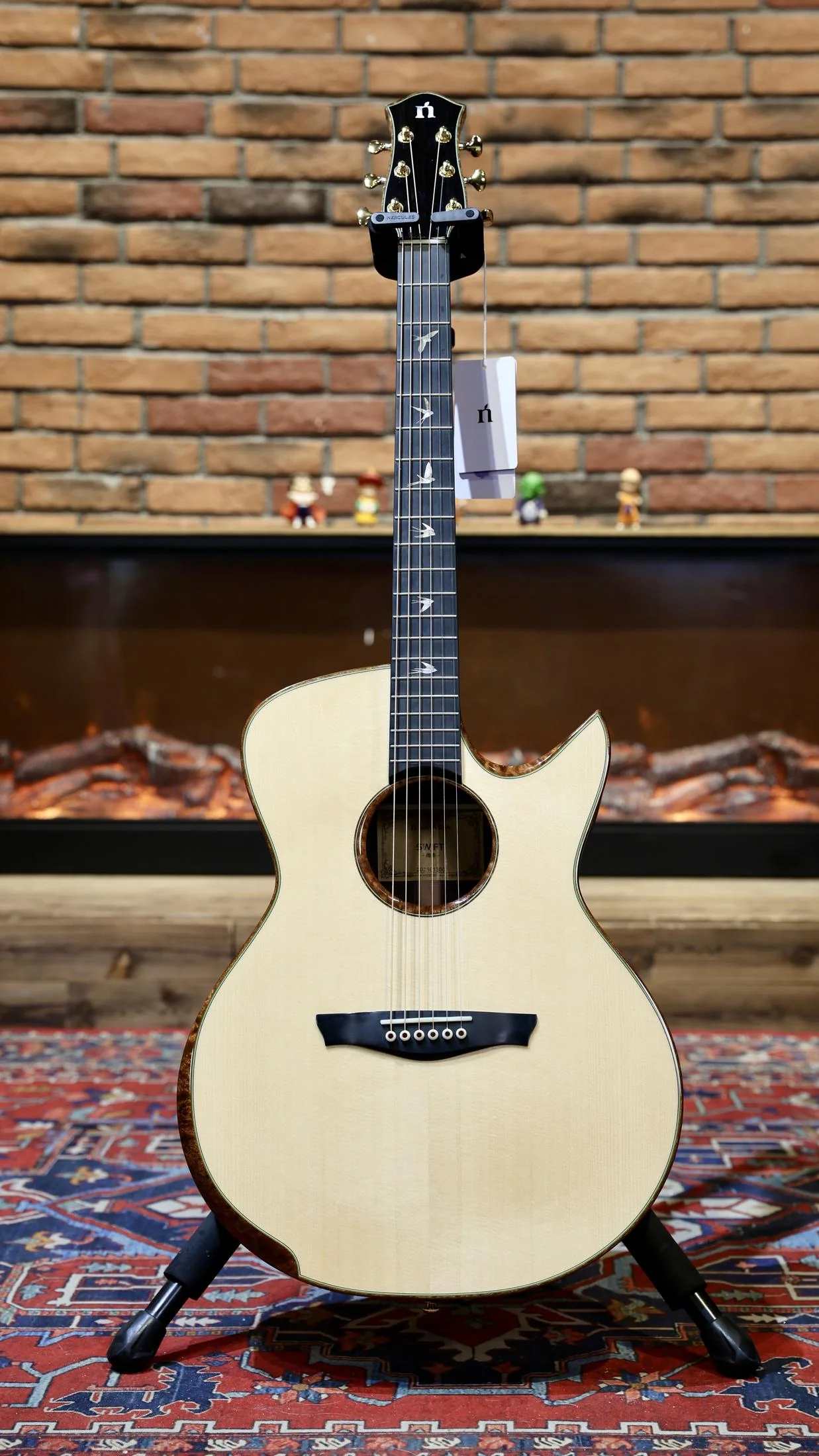 Natasha Swift Akustikgitarre 41" vollmassiv