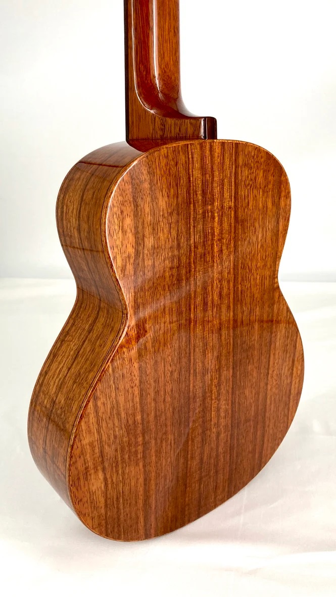 aNueNue AKK3 Tenor Ukulele