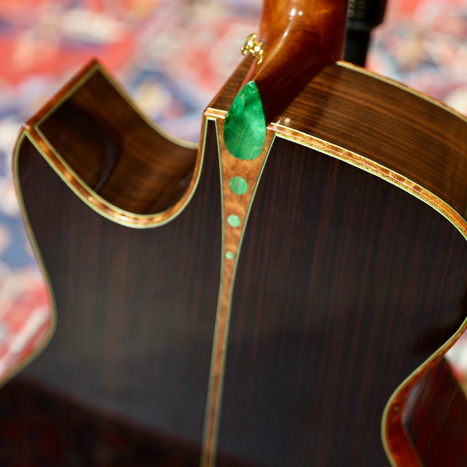 Natasha Swift Akustikgitarre 41" vollmassiv