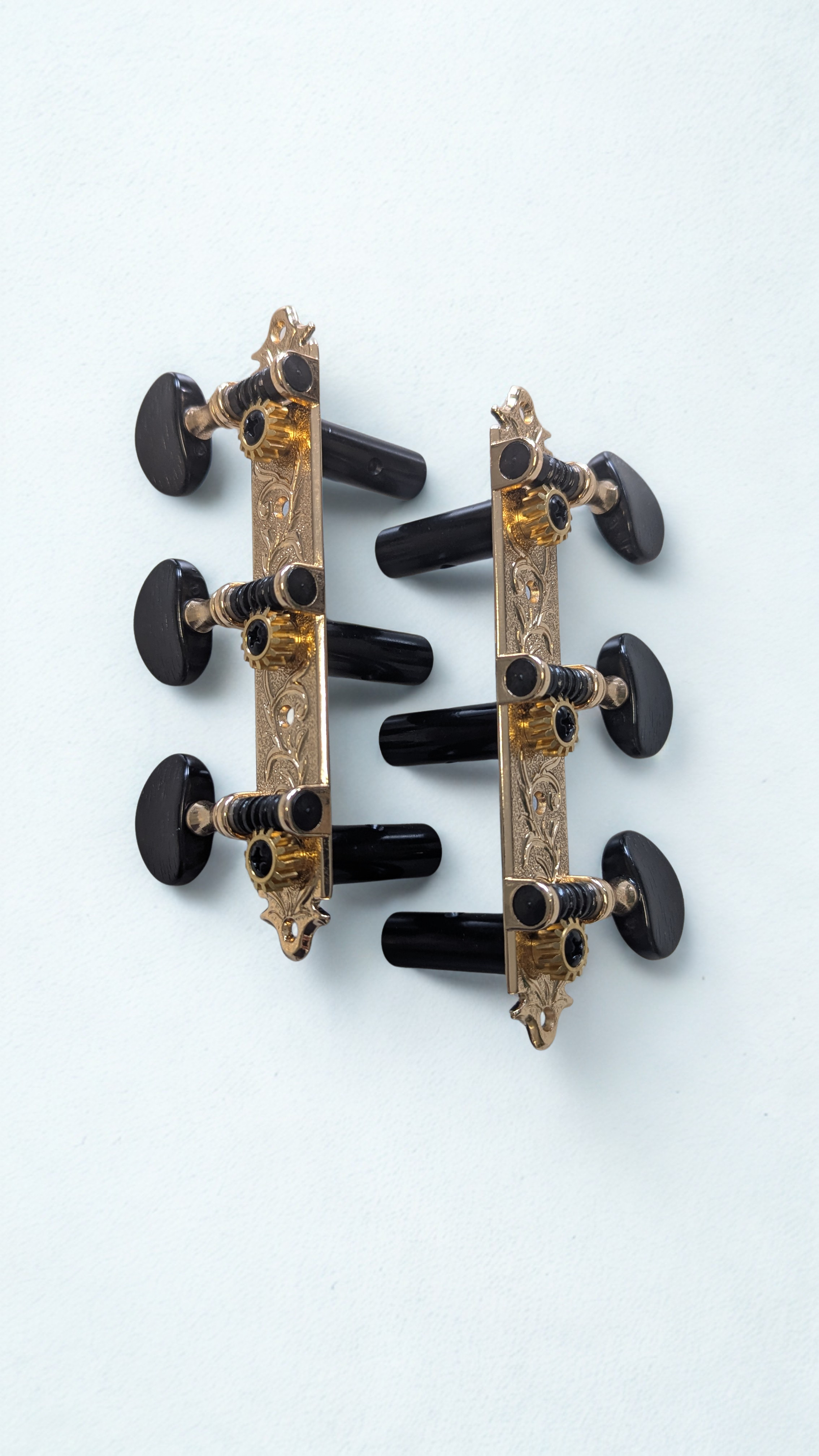 Stimmmechanik Konzertgitarre Der Jung Gold / Black, DAJ105GK